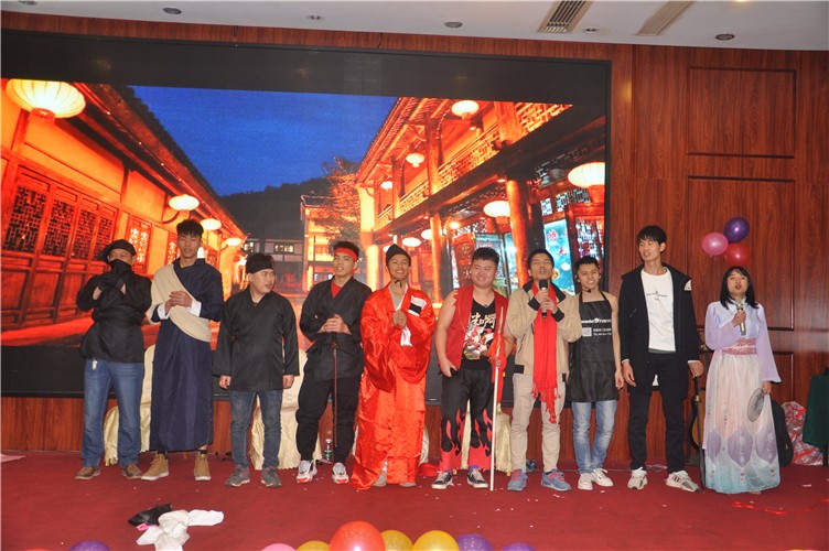 萬(wàn)磊人歡聚一堂，只為追逐2020“萬(wàn)磊夢(mèng)”！
